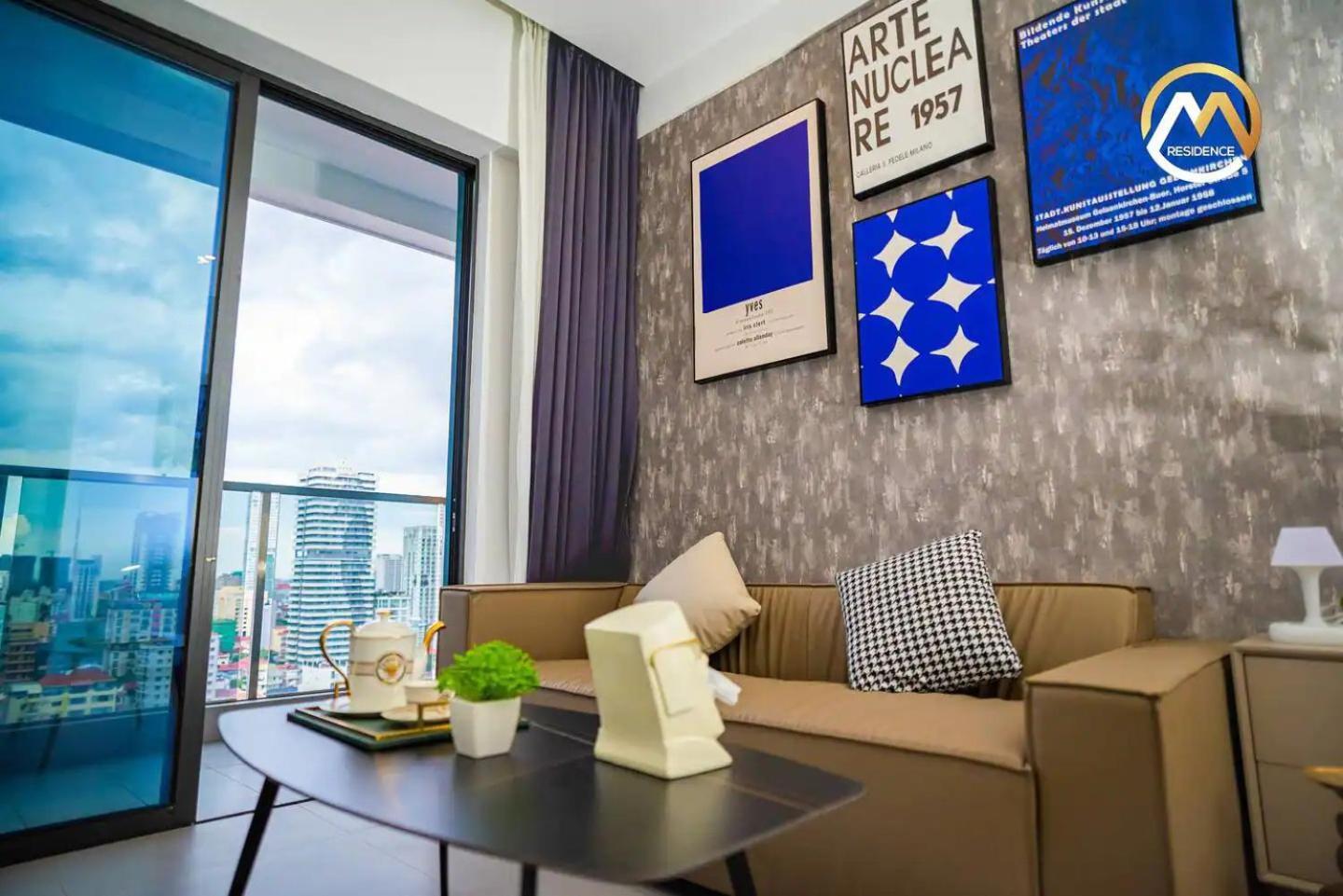 Hotel Serviced Apartments Top One Infinity Pool With View Of 360 Degree พนมเปญ ภายนอก รูปภาพ