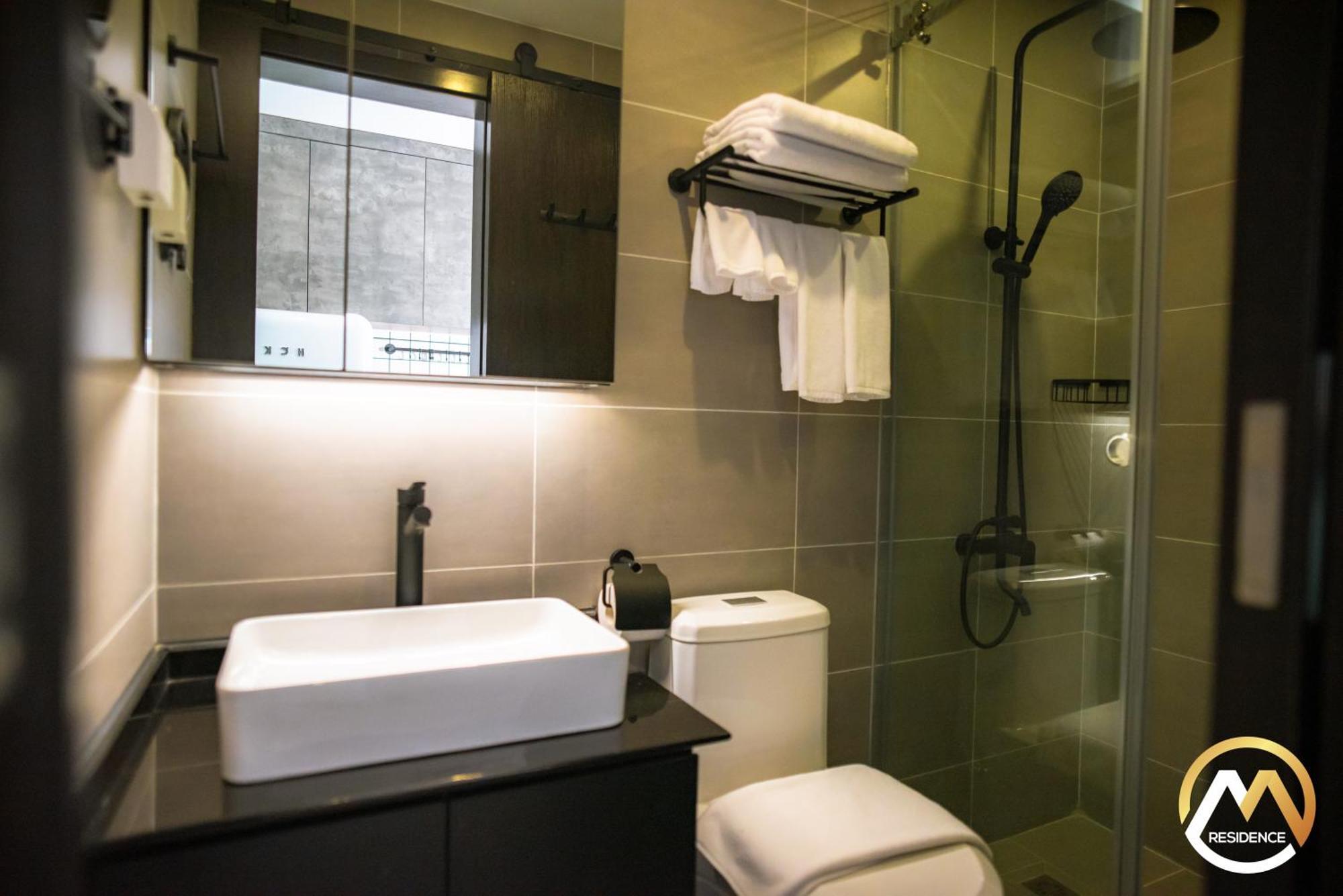 Hotel Serviced Apartments Top One Infinity Pool With View Of 360 Degree พนมเปญ ภายนอก รูปภาพ